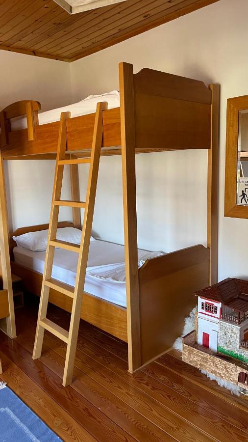 Ana Rest House Hostel Berat Eksteriør billede